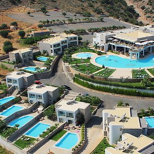 Royal Heights Resort